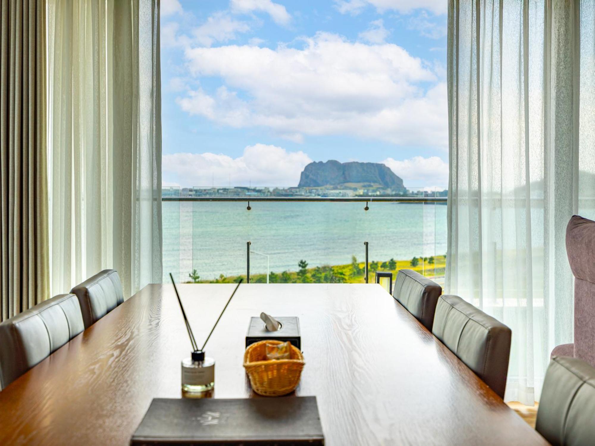 Jeju Attirance Hotel & Poolvilla Seogwipo Eksteriør bilde